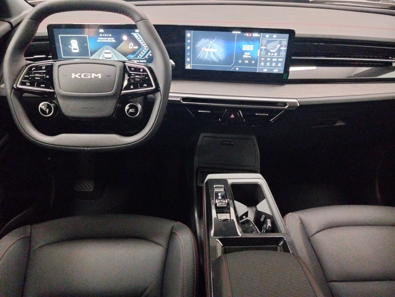 ACTYON Premium AWD  Čierna koža 2BL