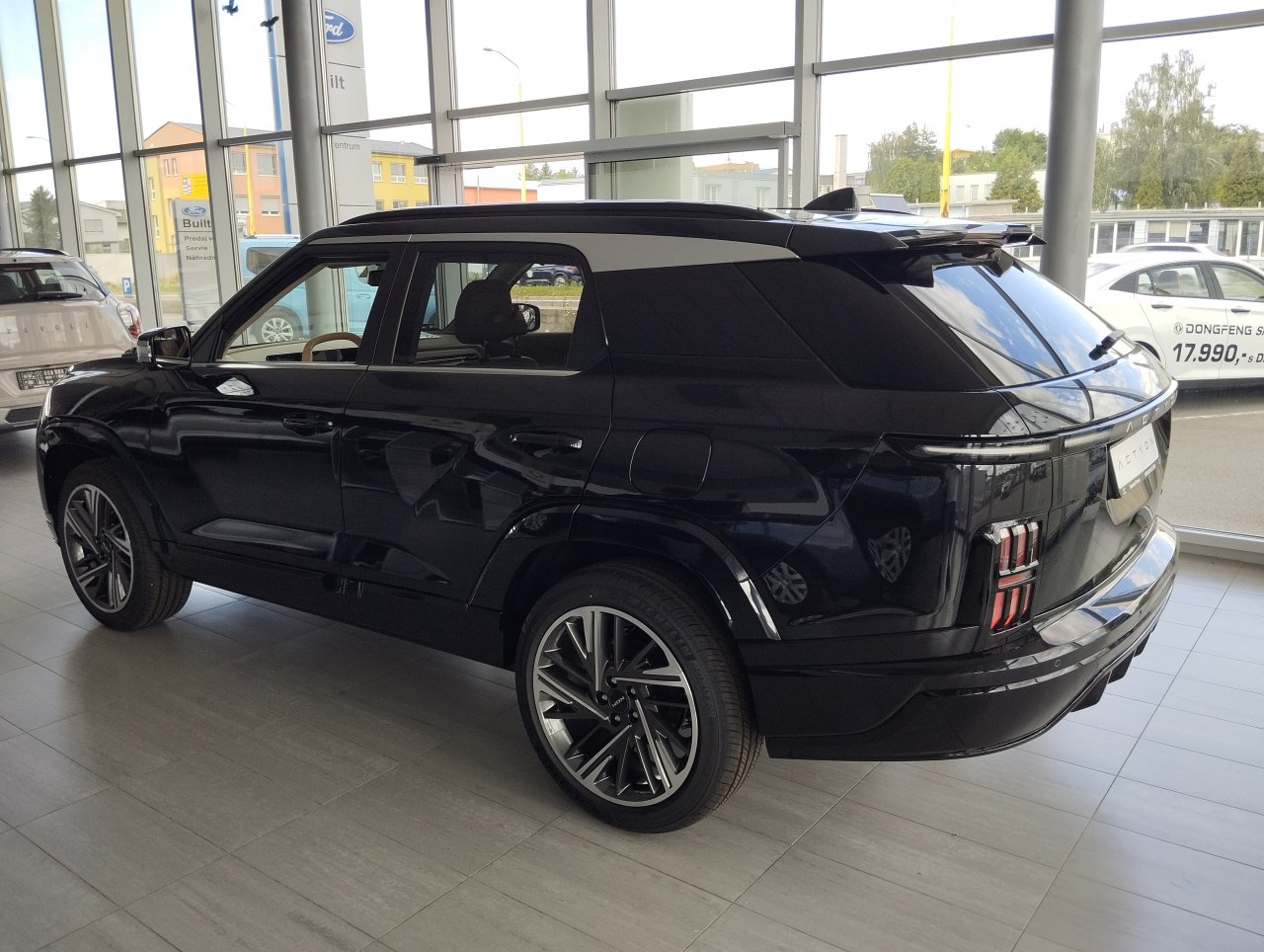 ACTYON Premium AWD + E75 + VEA  + camel koža, LAK