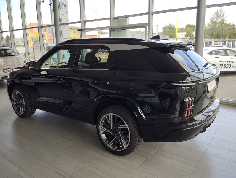 ACTYON Premium AWD + E75 + VEA  + camel koža, LAK
