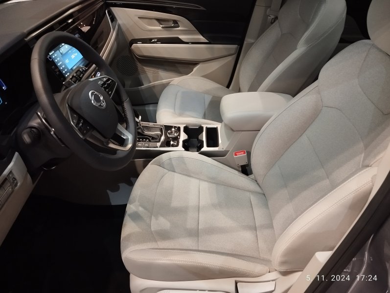 Korando style + lak fwd at