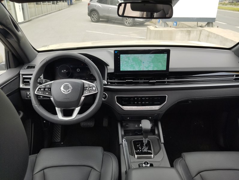 Musso, Premium+ paket AT,EBK, black paket